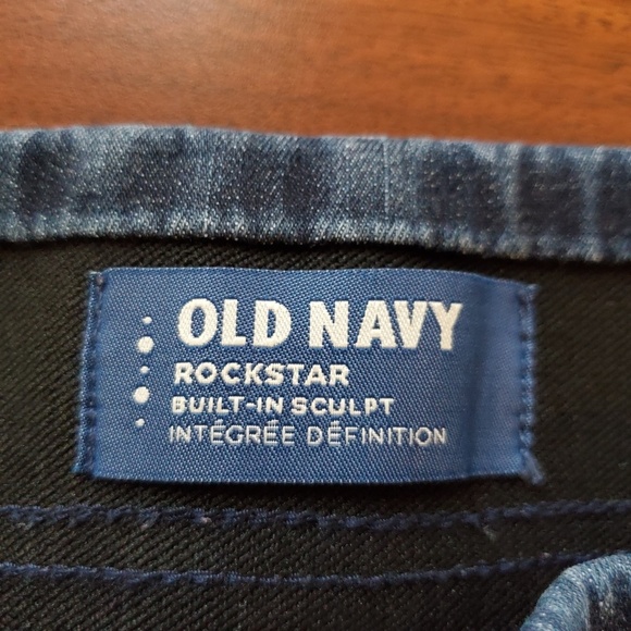 Old Navy Rockstar Built in Sculpt Pull-ups - Picture 6 of 7